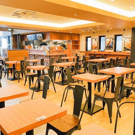 Hotel Livemax Hakataekimae Фукуока Экстерьер фото